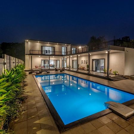 Saffronstays Mayfair Gardens 4 Bedroom Petfriendly Pool Villa Alībāg Eksteriør bilde