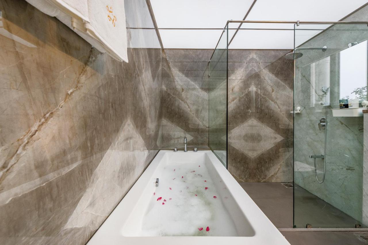 Saffronstays Mayfair Gardens 4 Bedroom Petfriendly Pool Villa Alībāg Eksteriør bilde