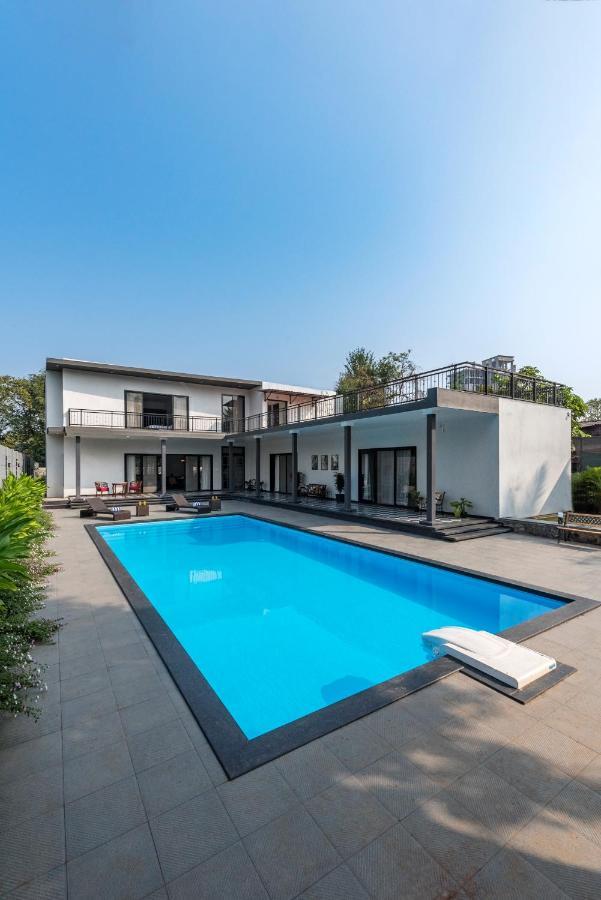 Saffronstays Mayfair Gardens 4 Bedroom Petfriendly Pool Villa Alībāg Eksteriør bilde